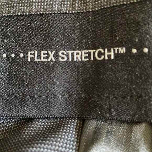 Perry Ellis Portfolio Flex Stretch Dress Pant - Picture 9 of 10